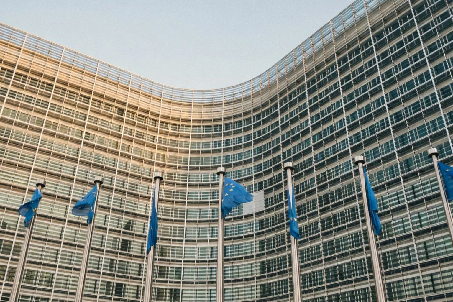 Locations saisonnières : Airbnb face au projet européen de régulation